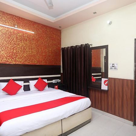 OYO 18541 Hotel Haridev Roorkee Exterior foto